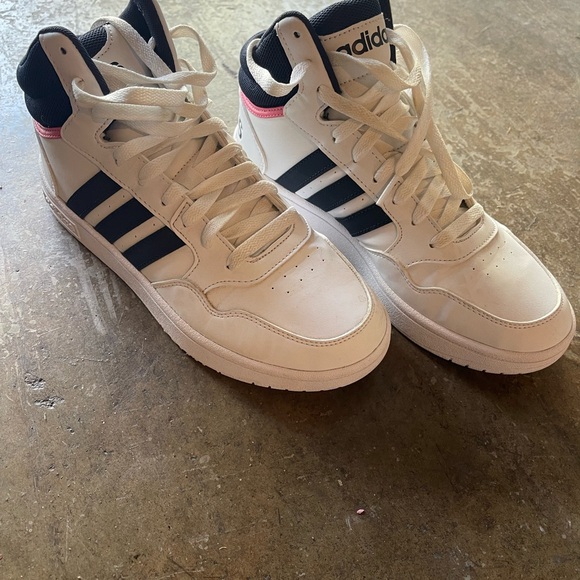 Adidas Hoops 3.0 Mid White Black Womens Leather Basketball Sneakers GW5455 - Picture 3 of 6